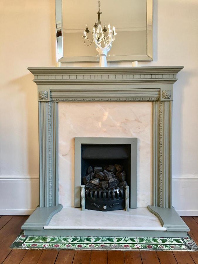 Cosy 2 Bedroom Central Apartment - Free Parking, Free Wifi Aberdeen Eksteriør bilde